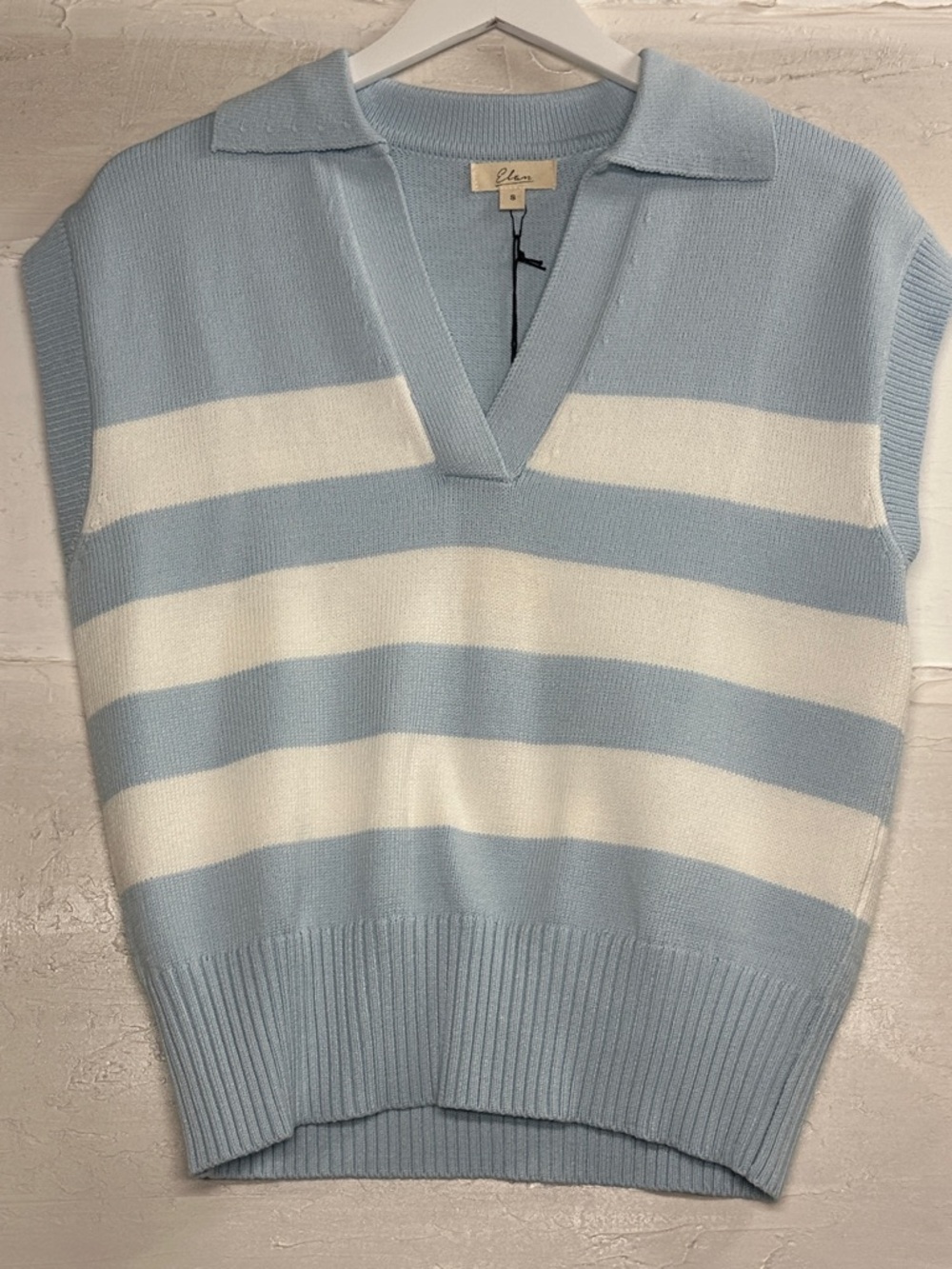 New with tags Elan sweater. Light blue stripe w collar. Porter